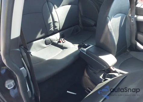 2010 Mini Cooper S из США, поврежденный, VIN WMWMF7C53ATX43586